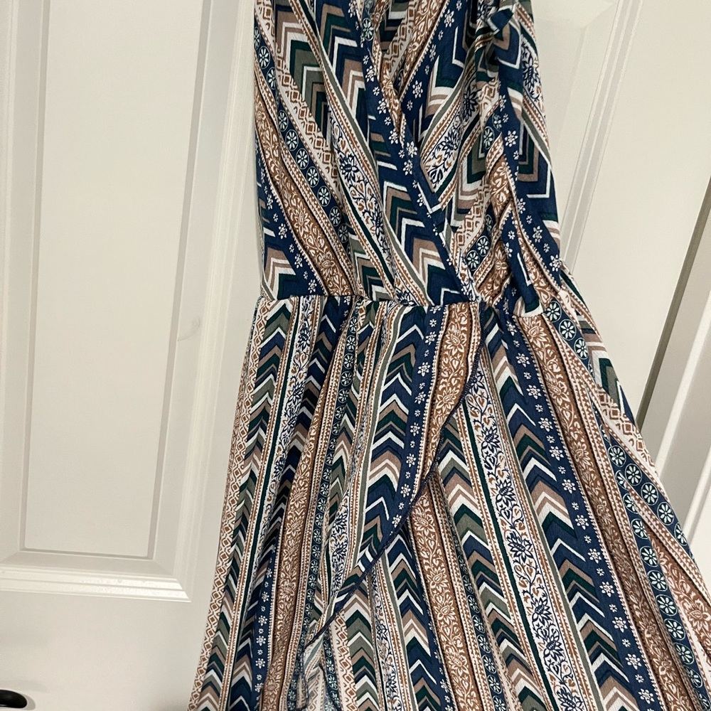 New Blue Beige and white print dress